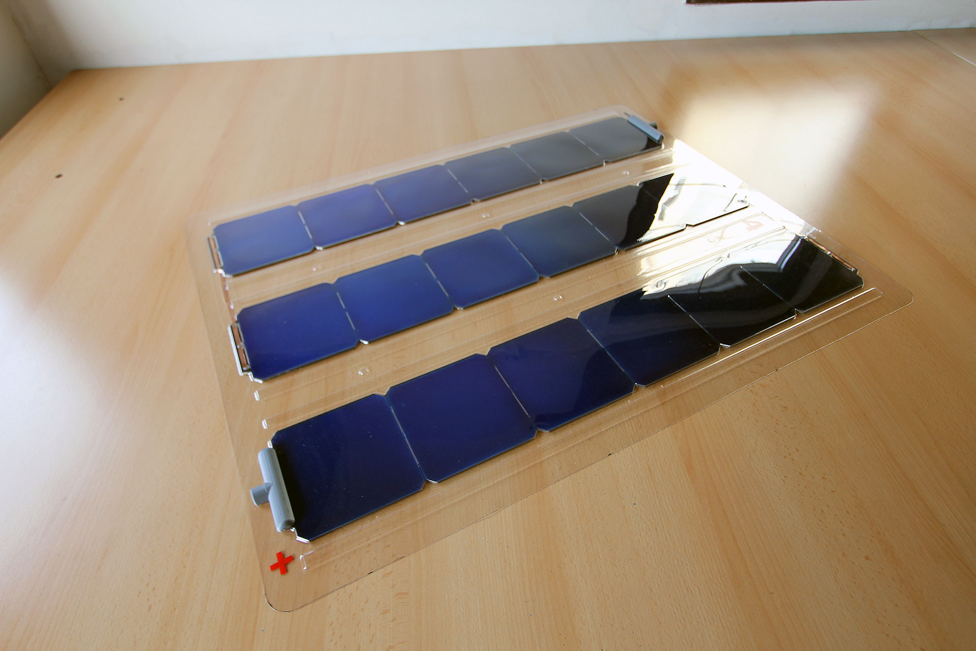Transparentes flexibles Solarmodul